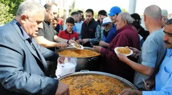 Çorum'da Ahilik Haftası etkinlikleri kapsamında 10 bin kişiye Ahilik pilavı ikramı yapıldı