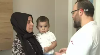 1,5 yaşındaki Veysel bebek, 2 saatte 3 ameliyat birden olup sağlığına kavuştu
