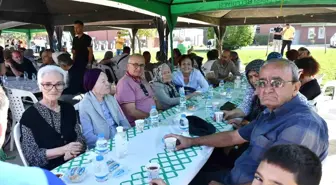 Tepebaşı Belediyesi Alzheimer hastaları için piknik düzenledi