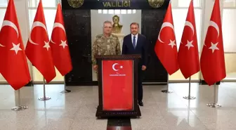 Ordu Komutanı Korgeneral Metin Tokel, Şanlıurfa Valisi Hasan Şıldak'ı ziyaret etti