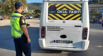 Antalya'da Okul Servis Araçları Denetlendi
