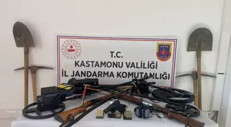 Kastamonu'da Kaçak Kazı Yapan 5 Kişi Yakalandı