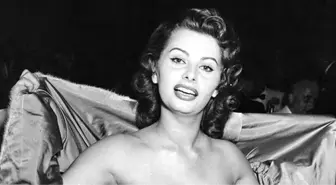 Sophia Loren Hastaneye Kaldırıldı