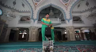 İstanbul'da Mevlit Kandili dolayısıyla cami ve mescitler temizlendi