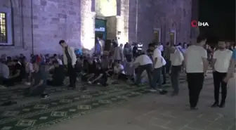 Mevlid Kandili'nde Ulu Cami Doldu Taştı