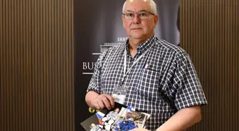 Emekli İtfaiyeci 51 Yıldır Astronot Fotoğrafı Topluyor