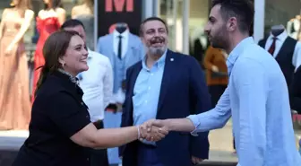 İYİ Parti Genel İdare Kurulu Üyesi İmren Nilay Tüfekci, Isparta ve Burdur'da yerel seçim çalışmalarına devam etti