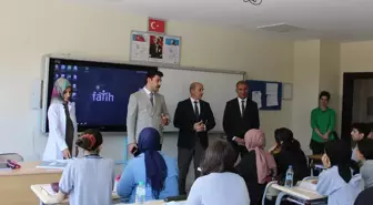 Kale Kaymakamı Mustafa Aksoy, İzollu Çok Programlı Anadolu Lisesi ve Halk Eğitimi Merkezi'ni ziyaret etti