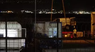 Gebze'de denize düşen araç sürücüsü yaralandı