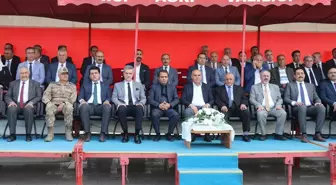 Ağrı'da düzenlenen 6. Geleneksel Bal Festivali başladı