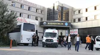 Van'da hasta yakınlarının darbettiği doktor yoğun bakıma alındı