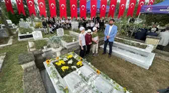 Eski bakan Avni Akyol vefatının 24. yılında mezarı başında anıldı