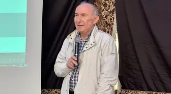 Prof. Dr. Ahmet Şimşirgil, Ayancık'ta öğrencilerle buluştu