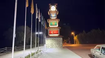 Bilecik Osmaneli'nde Türk Hakimiyeti Anıtı Işıklandırma Çalışmaları Tamamlandı