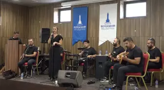 İzmir Büyükşehir Belediyesi Sosyal Yaşam Kampüsü'nde Dünya Yaşlılar Günü kutlaması