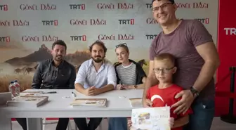 TRT Dizilerinin Oyuncuları TEKNOFEST İzmir'e Katıldı