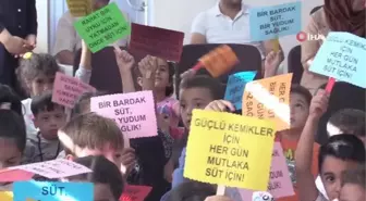 Elazığ'da miniklere okul sütü dağıtıldı