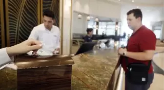Antalya'ya Gelen Turistlerden Bahşiş