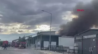Uşak'ta İplik Fabrikasında Çıkan Yangın Kontrol Altına Alındı