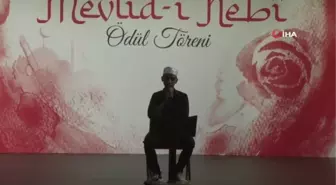 Esenler'de düzenlenen Mevlid-i Nebi yarışmalarında ödüller sahiplerini buldu