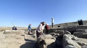 Kültepe Kaniş/Karum Höyüğü'nde Kazı Çalışmaları Devam Ediyor