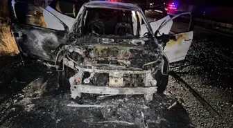 Nevşehir'de Yabancı Turistin Otomobili Alev Aldı