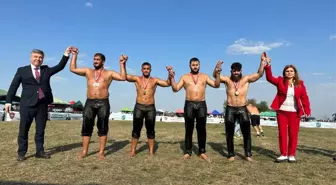 Sakarya Büyükşehir Belediyesi Güreşçileri Bulgaristan'da Şampiyonluk Elde Etti