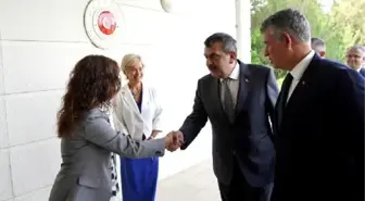 Milli Eğitim Bakanı KKTC temaslarına başladı