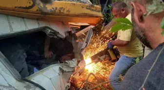 Kastamonu-Cide Karayolunda Kamyon Uçuruma Yuvarlandı