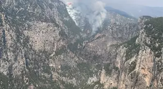 Burdur'da Karanlıkdere Kanyonu'nda Yangın Çıktı