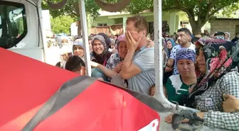 Trafik kazasında hayatını kaybeden uzman çavuş son yolculuğuna uğurlandı