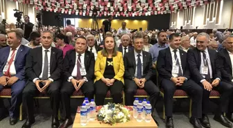 CHP Genel Başkanlığına adaylığını açıklayan Özgür Özel, değişim tartışmalarını değerlendirdi