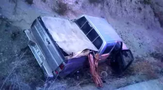 Karaman'da Kamyonet Şarampole Düştü, 1 Kişi Hayatını Kaybetti