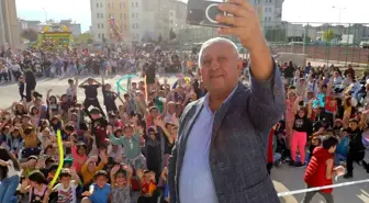 Afyonkarahisar Belediyesi Çocuk Şenliği Düzenledi