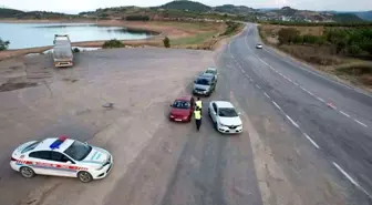 Bilecik'te Jandarma Ekipleri Tarafından Dron ile Trafik Denetimi Yapıldı