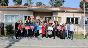 Sakarya Büyükşehir Belediyesi Yaşlı Destek Merkezi'nde Sağlık Semineri Düzenlendi