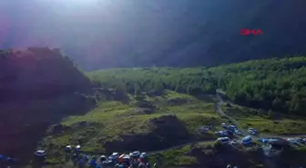 Nemrut Krater Gölü ve Süphan Dağı, turistlerin gözdesi oldu