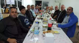 Burhaniye Belediyespor, Denizlispor maçı öncesi moral yemeği düzenlendi