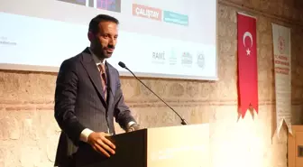 'Geleneği Korumak: Ebru, Minyatür, Hüsn-i Hat Unsurlarını Koruma Eylem Planı Çalıştayı' başladı