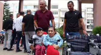İskenderun Belediyesi Bedensel Engellilere Akülü ve Tekerlekli Sandalye Dağıttı
