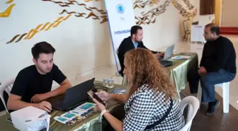 Tuzla Belediyesinin organize ettiği toplu iş görüşmesinde 38 kişi Amazon'da işe başladı