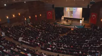 Dicle Üniversitesi Yeni Öğrencilere Oryantasyon Programı Düzenledi