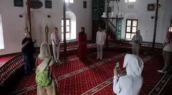 Çinli Turistler Muğla'da Mevlevilik Hakkında Bilgi Aldı