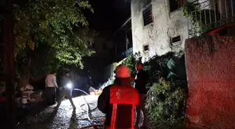 Malatya'da Aile Tartışması Sonucu Ev Ateşe Verildi