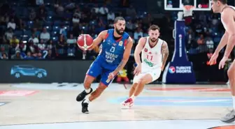 Anadolu Efes, Pınar Karşıyaka'yı mağlup etti