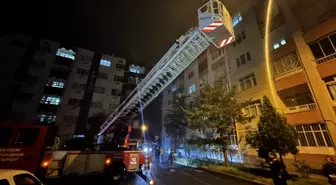 Kayseri'de 5 Katlı Apartmanda Çıkan Yangında 8 Kişi Kurtarıldı