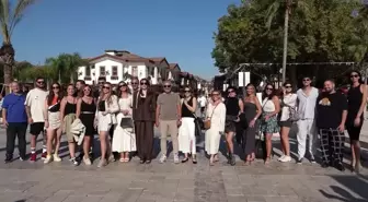 Manavgat Belediyesi tarafından düzenlenen Gastro Caz Festivali Side'de gerçekleşti
