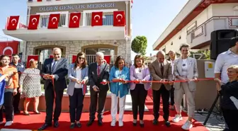 Balçova Belediyesi 'Olgun Gençlik Merkezi' Açıldı
