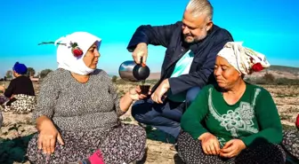 Menemen Belediye Başkan Vekili Aydın Pehlivan, Dünya Kadın Çiftçiler Gününde Kadınları Ziyaret Etti