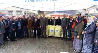 Samsun'da Çiftçilere 10 Ton Gübre Desteği Verildi